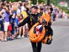PARADE-0990